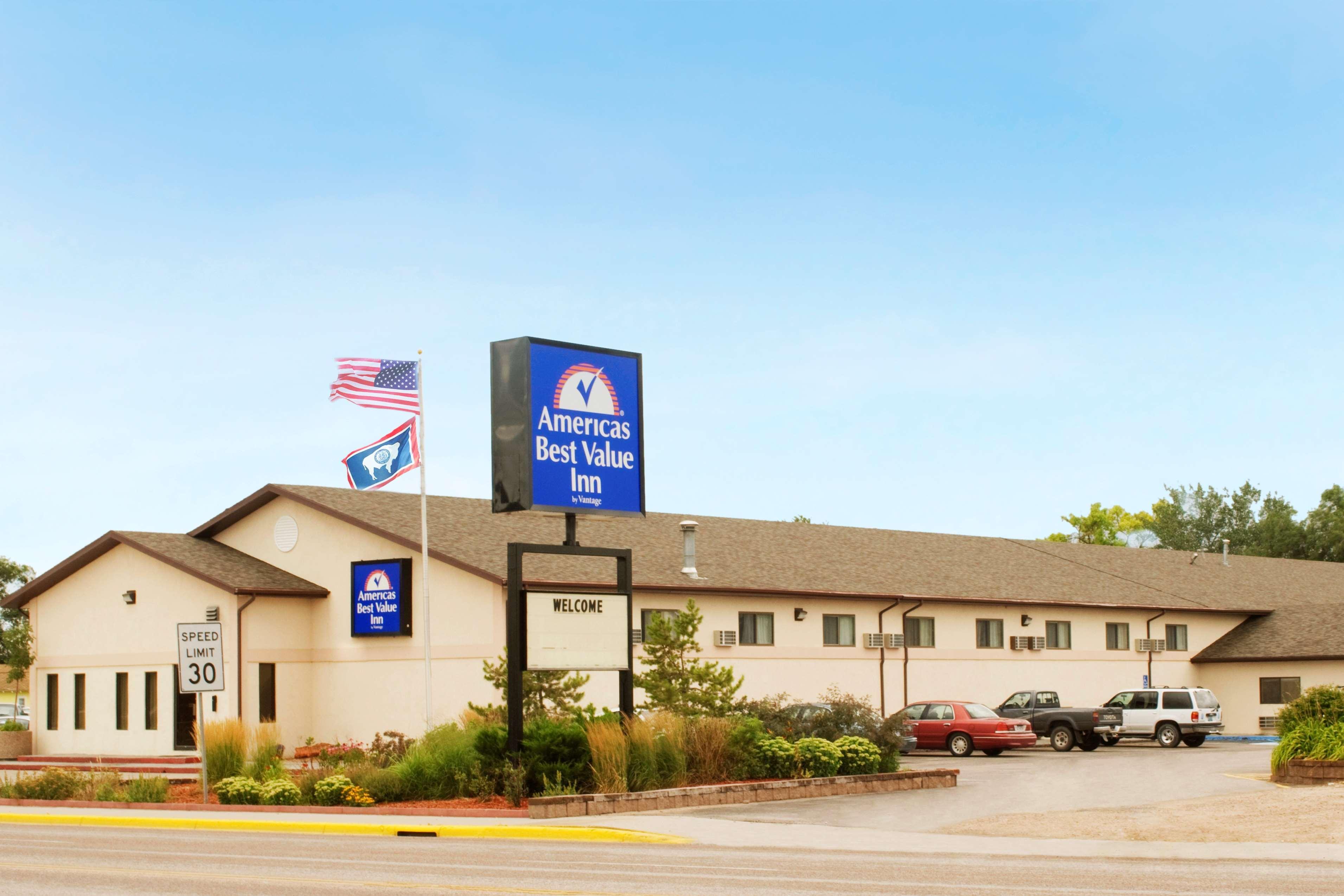 Americas Best Value Inn Torrington Exterior photo