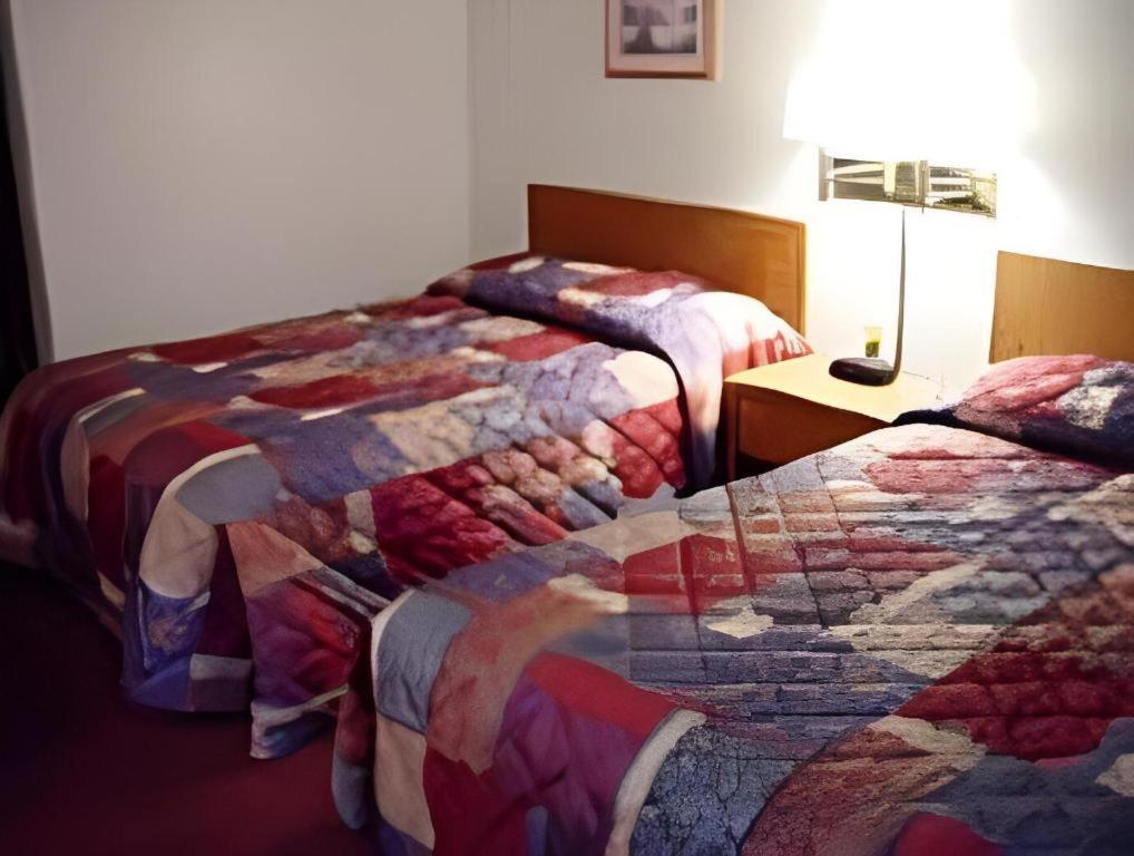 Americas Best Value Inn Torrington Exterior photo