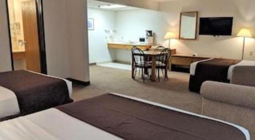 Americas Best Value Inn Torrington Exterior photo